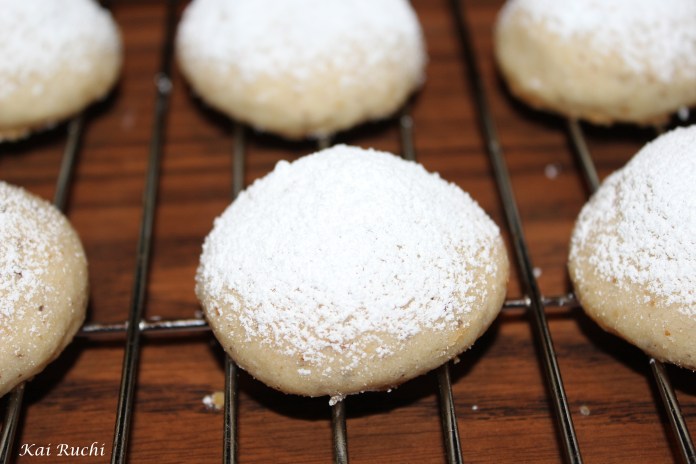 Mexican wedding cake