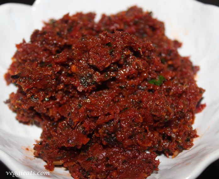 Sun dried tomato and black olive puree